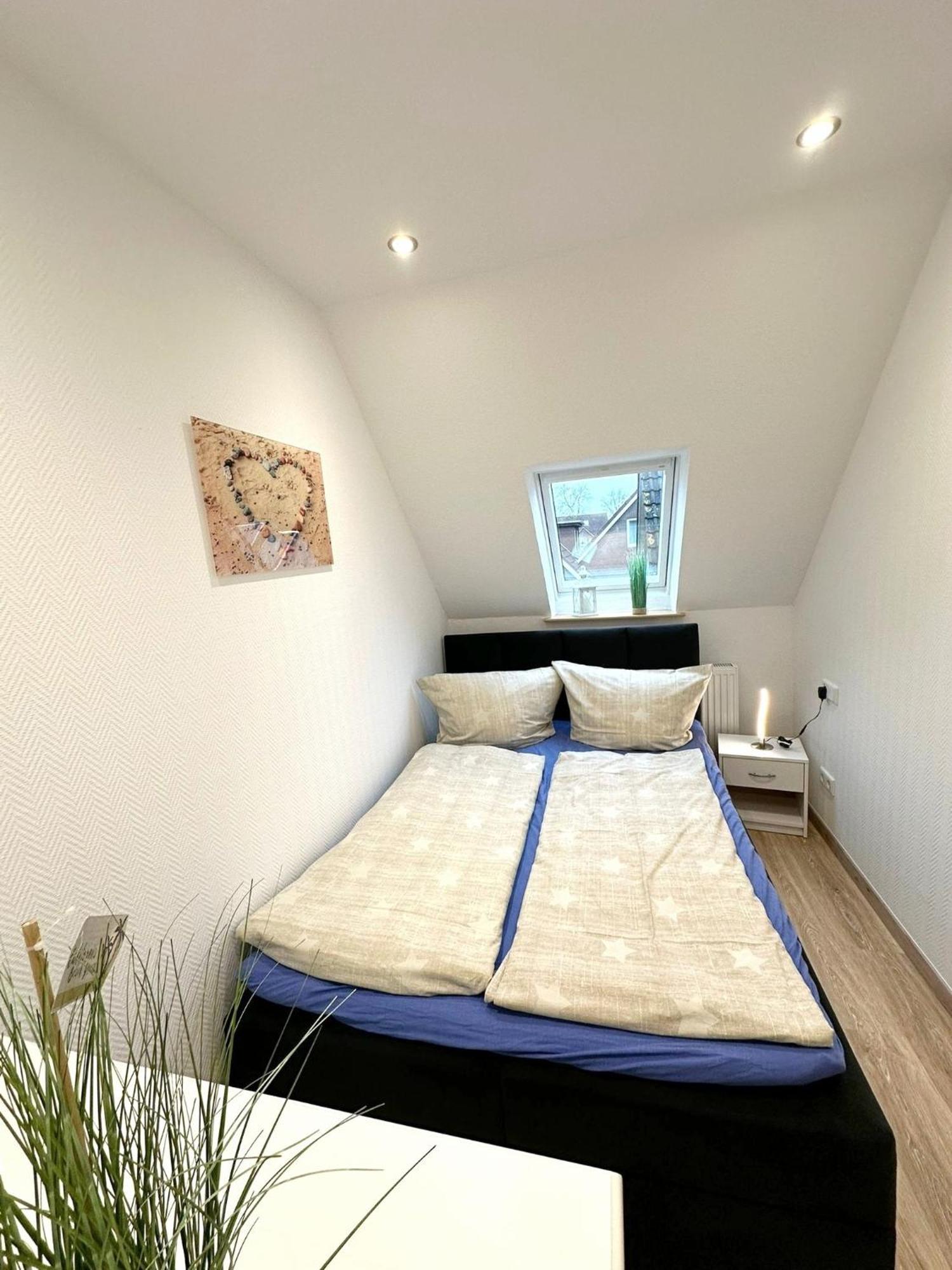 Ferienwohnung Haus Boje "Knurrhahn" Нойхарлингерзийл Екстериор снимка
